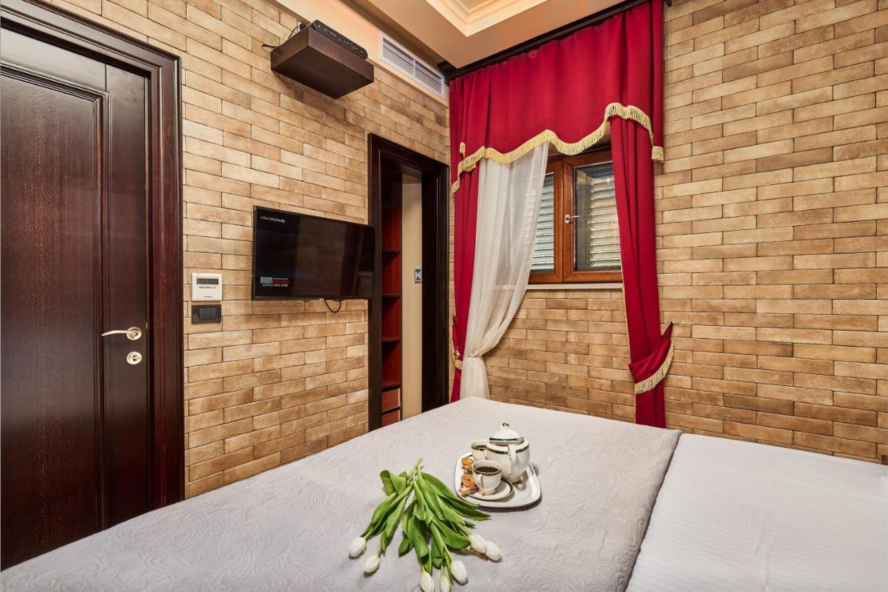 Apartment Lav In The City Centre Kotor Eksteriør billede